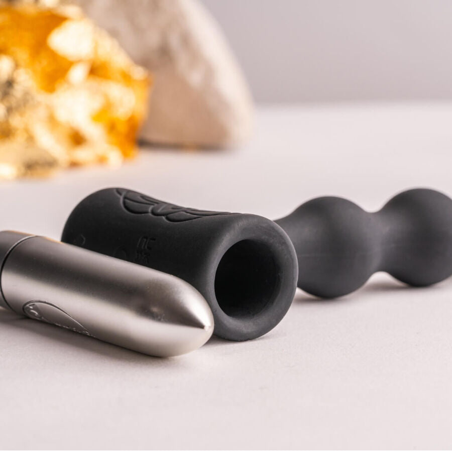 ROCKS-OFF - PETITE SENSATIONS PEARLS PLUG ANAL VIBRADOR PRETO